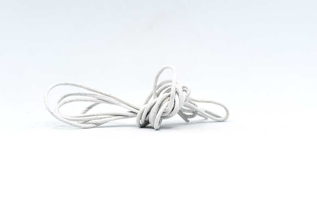 CORDON ENCERADO REDONDO DELGADO X 90CM BLANCO X 144 PARES